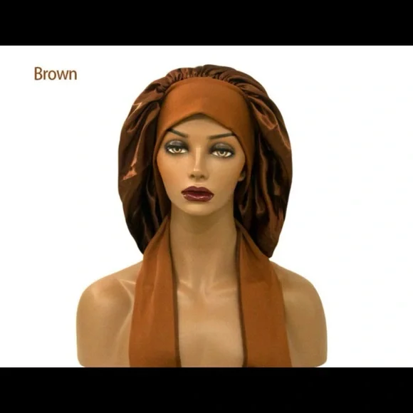 Bonnets - Picture 3 of 5